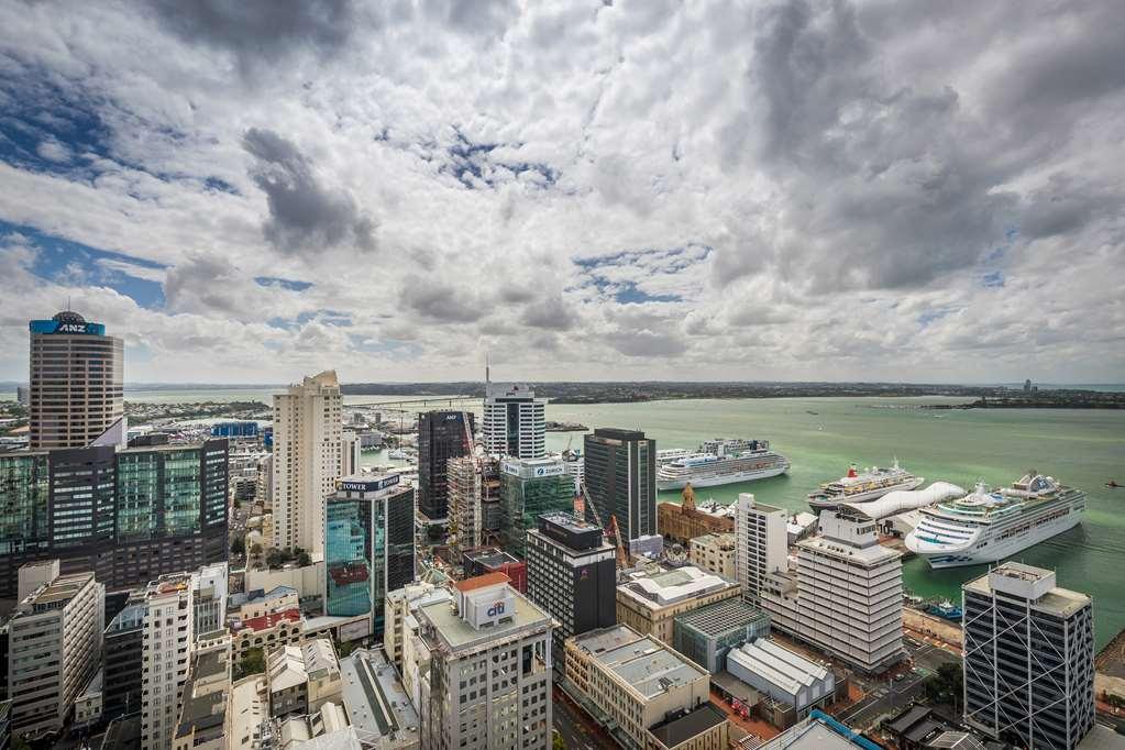 Auckland Harbour Suites Bagian luar foto