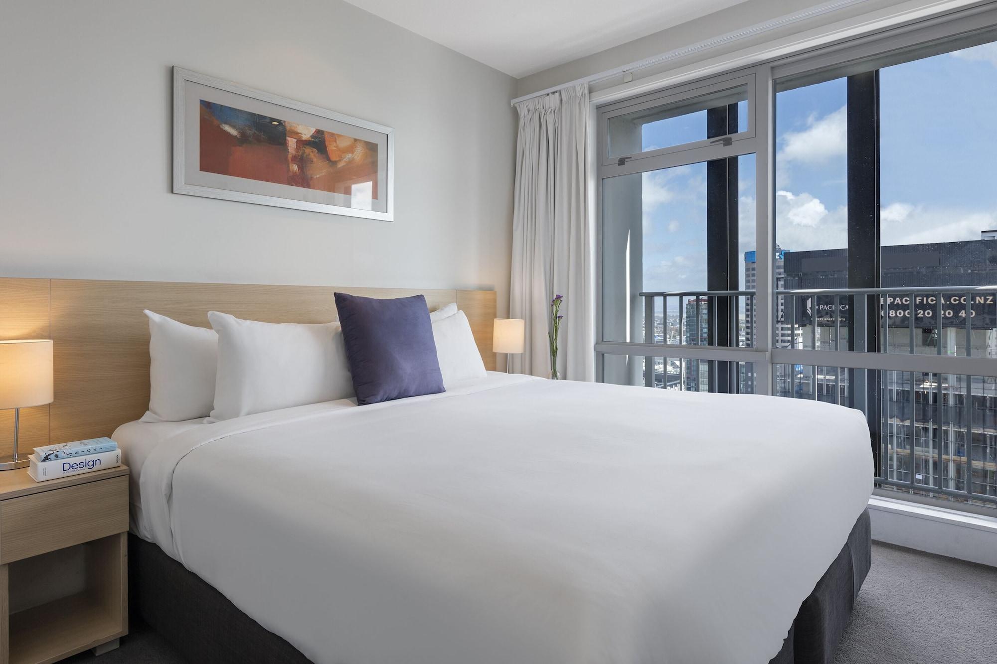 Auckland Harbour Suites Bagian luar foto