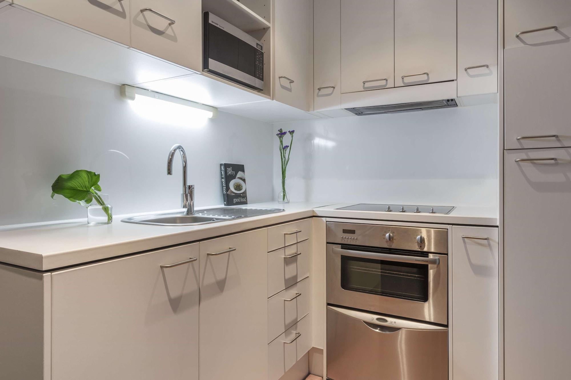 Auckland Harbour Suites Bagian luar foto