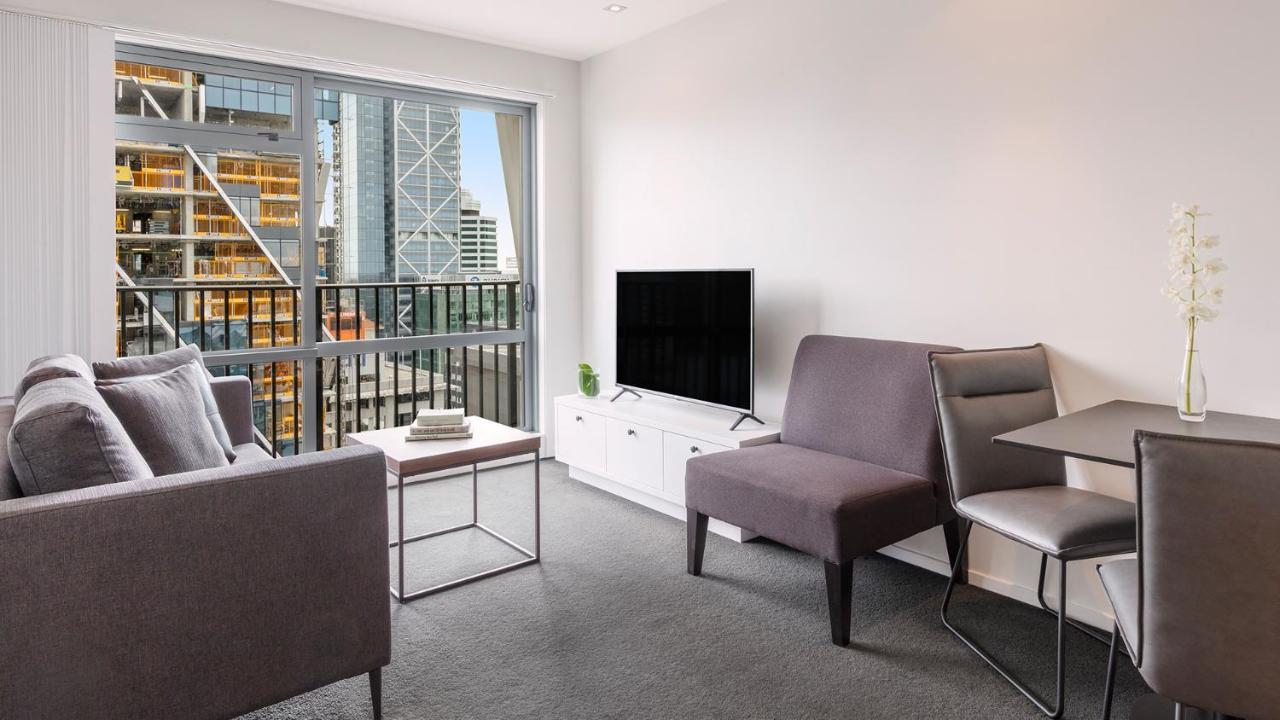 Auckland Harbour Suites Bagian luar foto